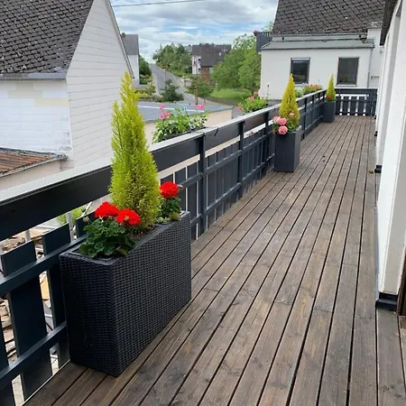 Vina Am Ring Mannebach (Vulkaneifel)