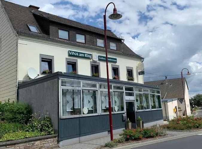 Bed & Breakfast Vina Am Ring