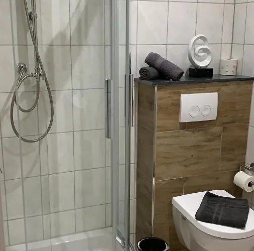 Bed & Breakfast Vina Am Ring 3*