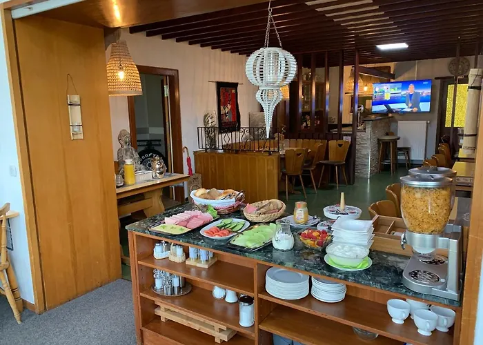 Bed & Breakfast Vina Am Ring 3*