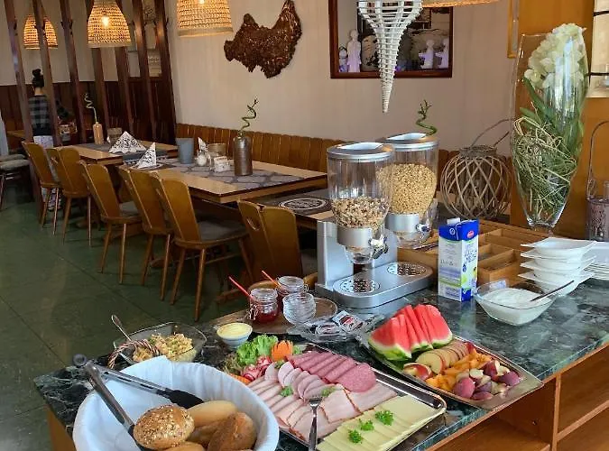 Vina Am Ring Mannebach (Vulkaneifel)